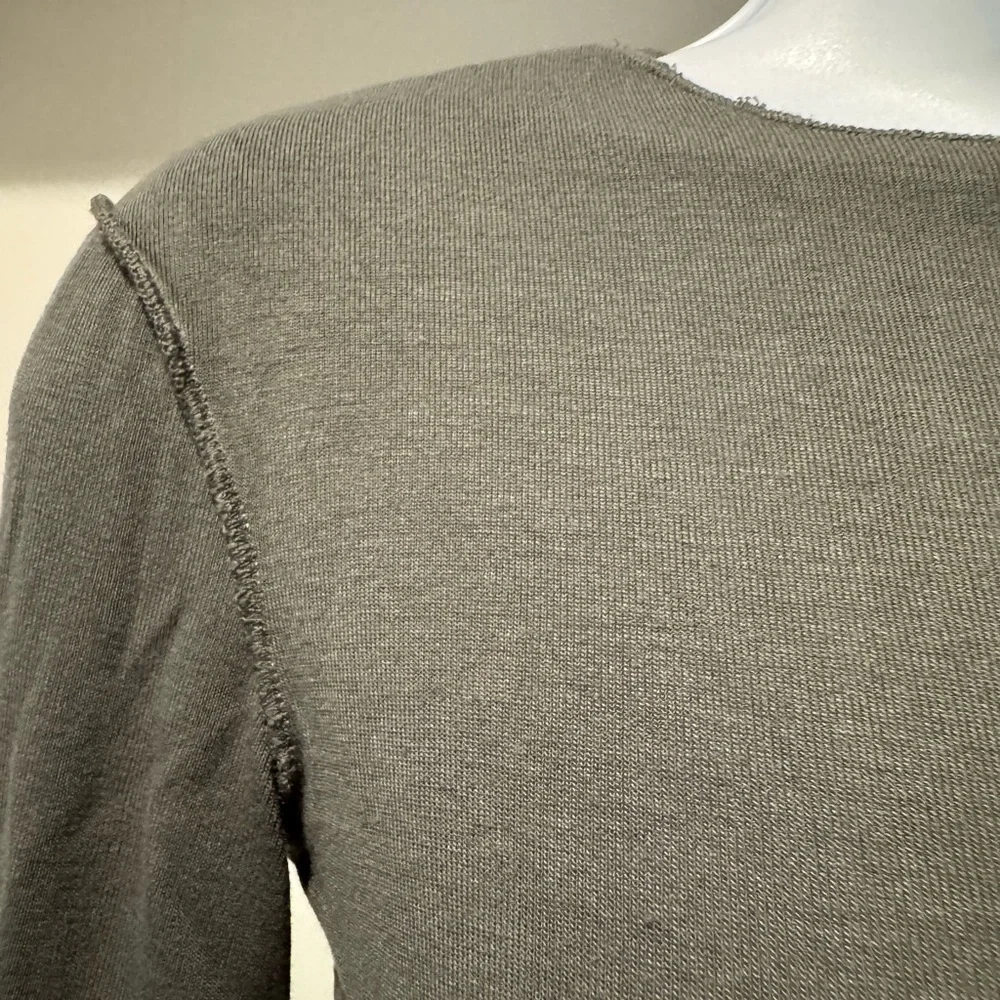 ZARA Olive Gray Long Sleeve Cropped Top Size Medium